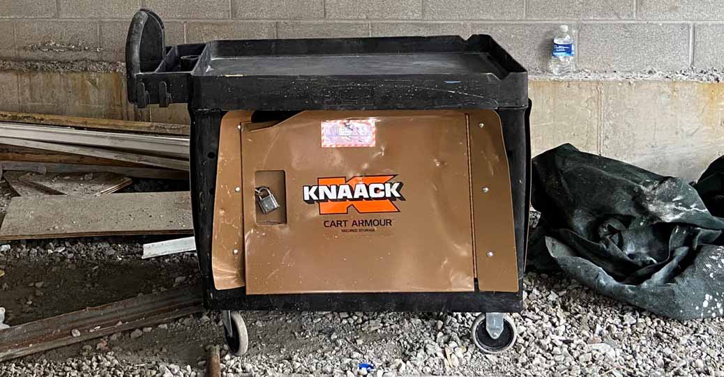 KNAACK Cart Armour Secure Storage